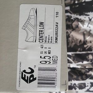 Kenneth Cole Reaction sz 9.5 White center low